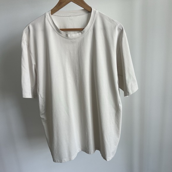 Lululemon Shirt Mens 3XL Fundamental Tee Soft Stretch Casual - Picture 1 of 4